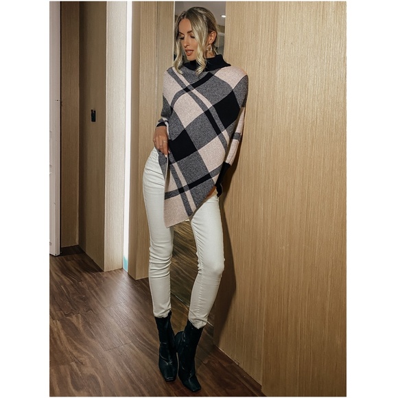 Plaid Poncho Style Sweater Turtleneck Beige Black - Picture 6 of 8